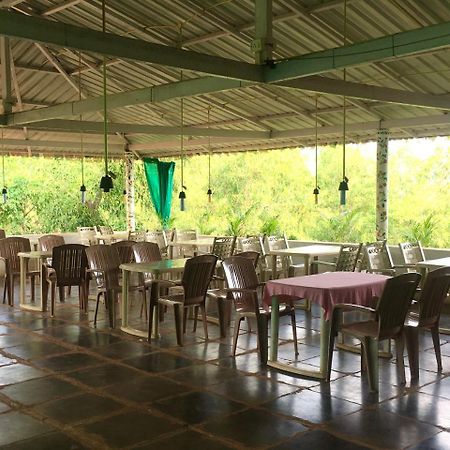 White Elephant Restaurant & Cottages Gokarna Gokarna  Exterior foto